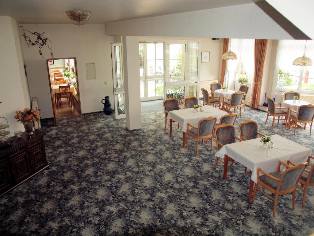 Hotel-Pension Ursula Бад-Закса Экстерьер фото